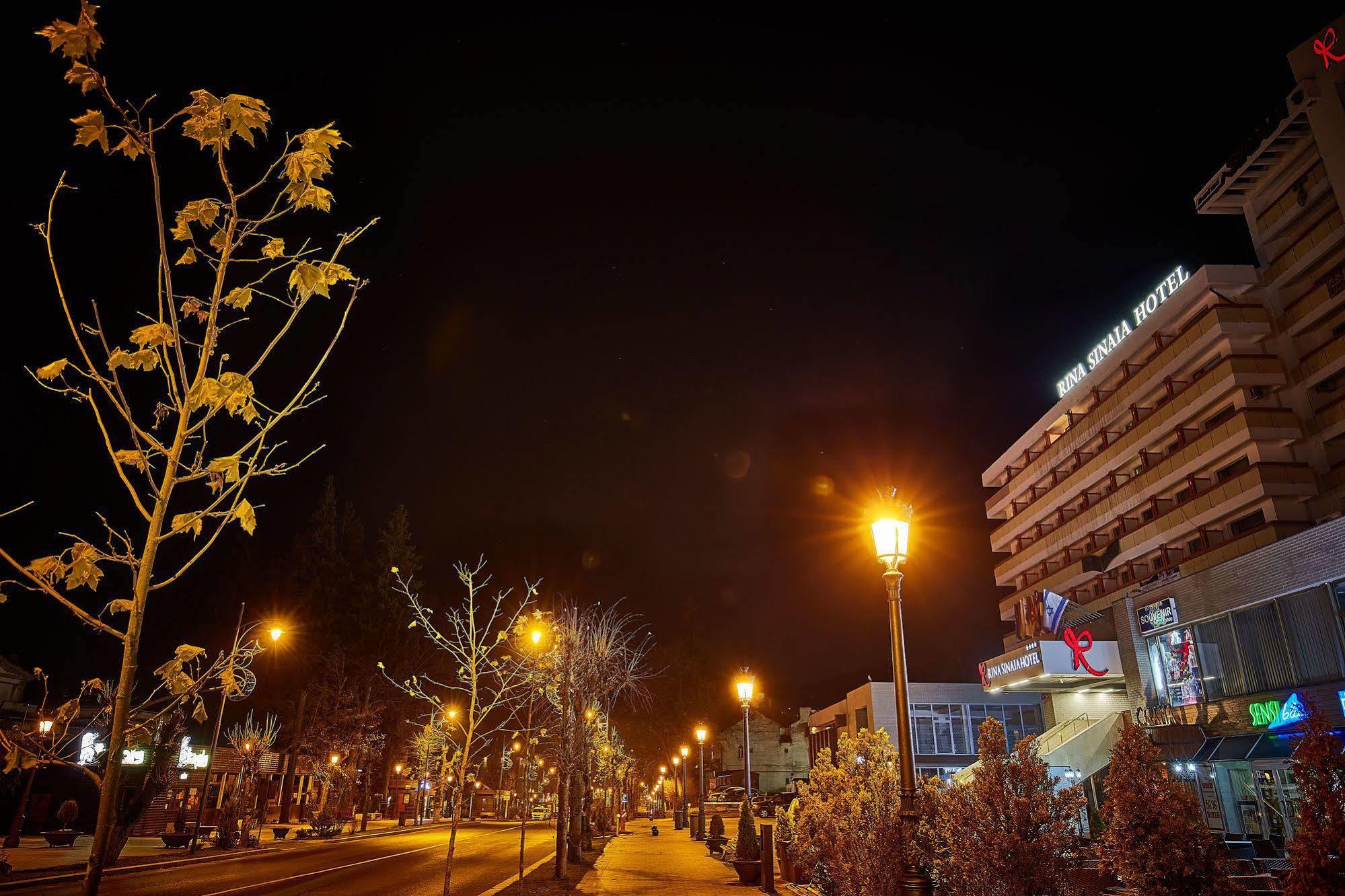 Hotel Sinaia Exterior photo